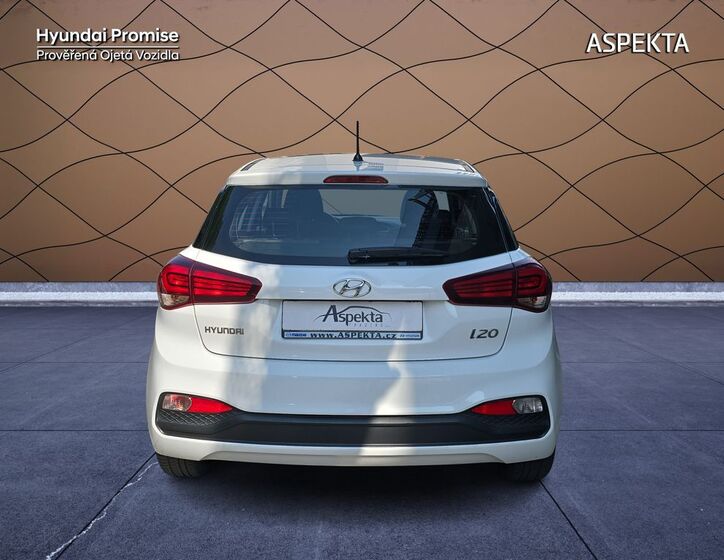 Hyundai i20 4