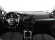 Volkswagen Golf 11