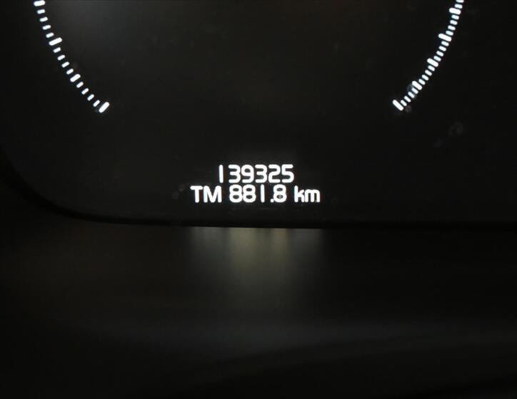 Volvo V90 14