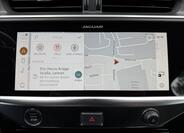 Jaguar I-Pace 32