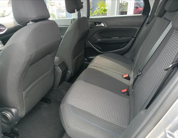 Peugeot 308 18