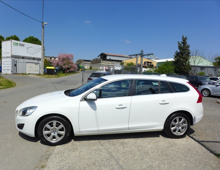 Volvo V60 9