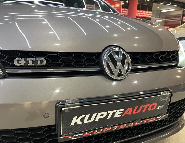 Volkswagen Golf 8