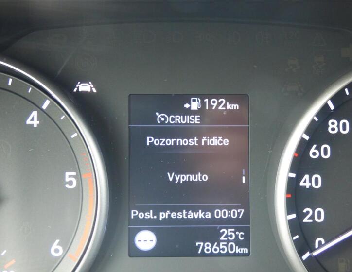 Hyundai i30 23