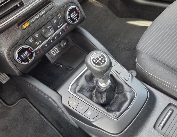 Ford Focus 14