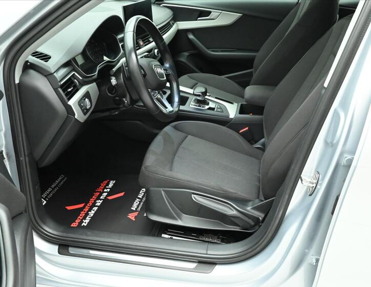 Audi A4 13