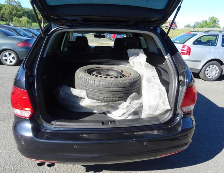 Volkswagen Golf 26