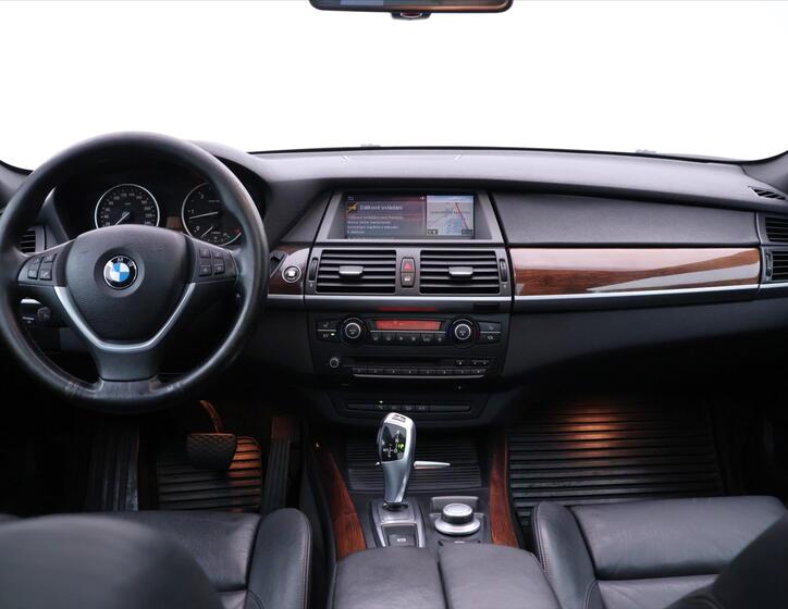 BMW X5 25