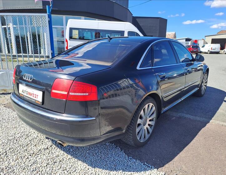 Audi A8 3