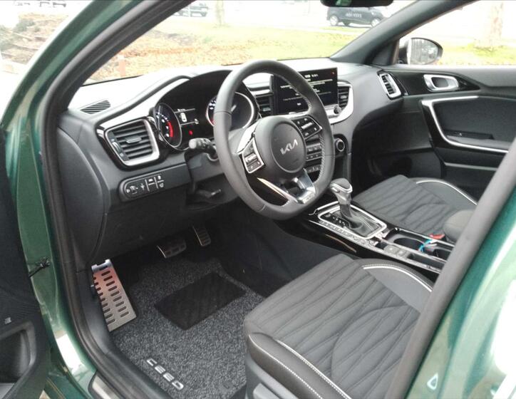 KIA ProCeed 6