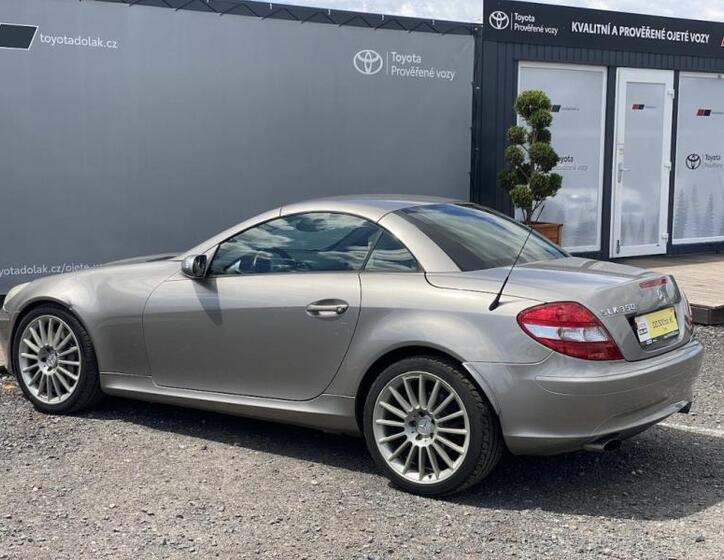 Mercedes-Benz SLK 4