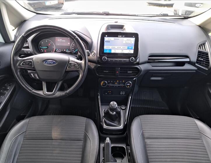 Ford EcoSport 10