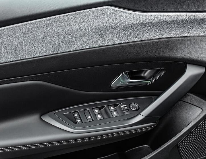 Peugeot 308 15