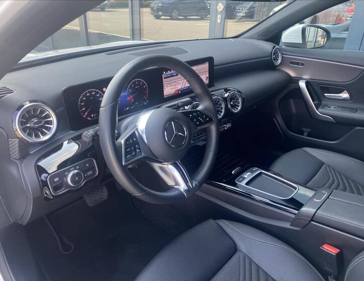 Mercedes-Benz Třídy A 9