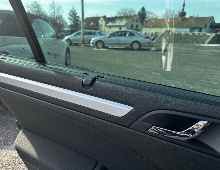 Škoda Superb 14