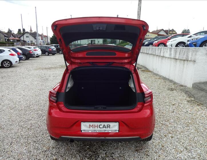 Renault Clio 23