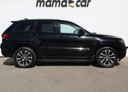 Jeep Grand Cherokee 8