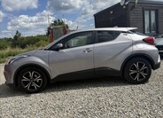 Toyota C-HR 8