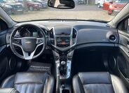 Chevrolet Cruze 13