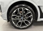 BMW X7 4