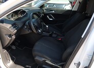 Peugeot 308 8