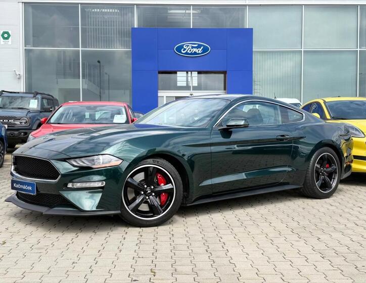 Ford Mustang 1