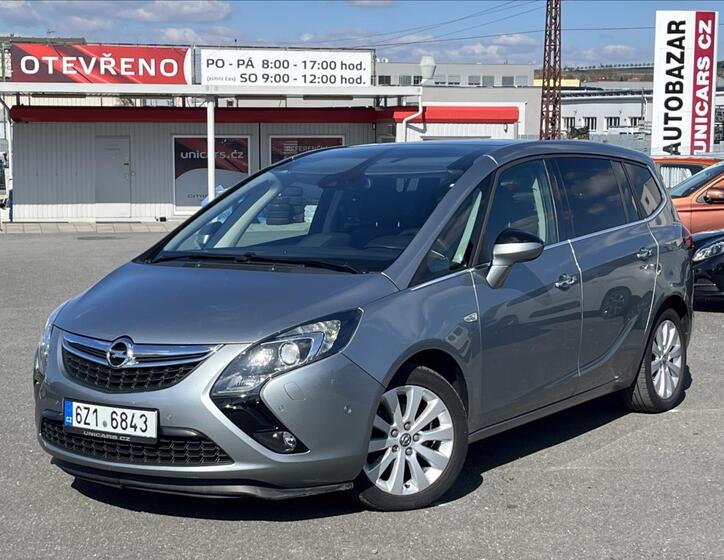 Opel Zafira 1