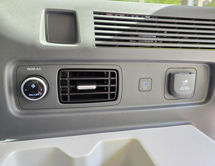 Hyundai Santa Fe 31