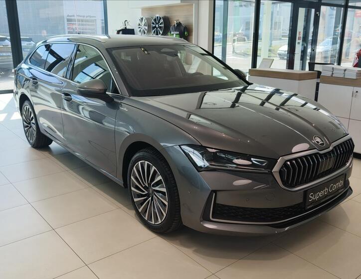 Škoda Superb 2