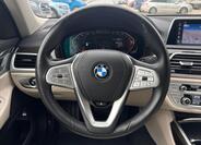 BMW Řada 7 24