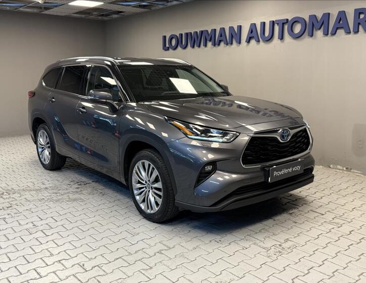 Toyota Highlander 3