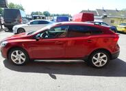 Volvo V40 8