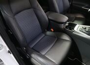 Toyota RAV4 13