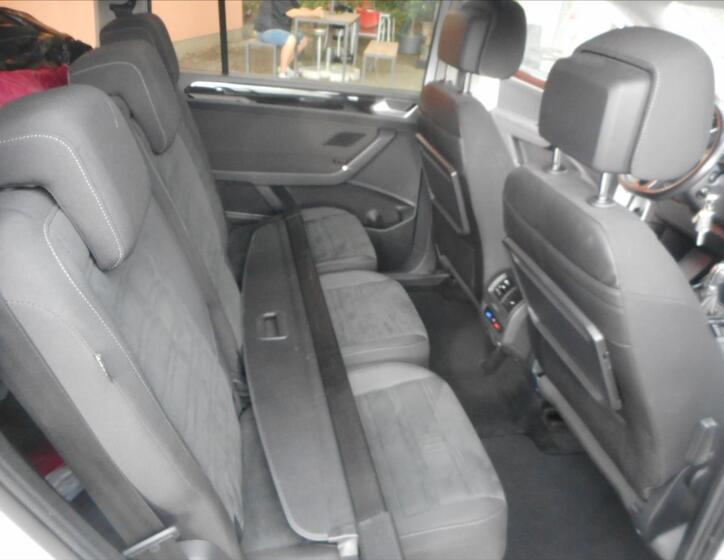 Volkswagen Touran 22