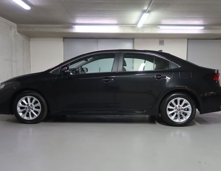Toyota Corolla 8