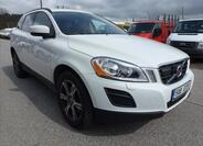 Volvo XC60 4