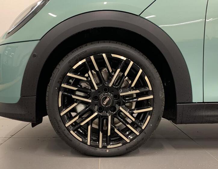 Mini Cooper 4