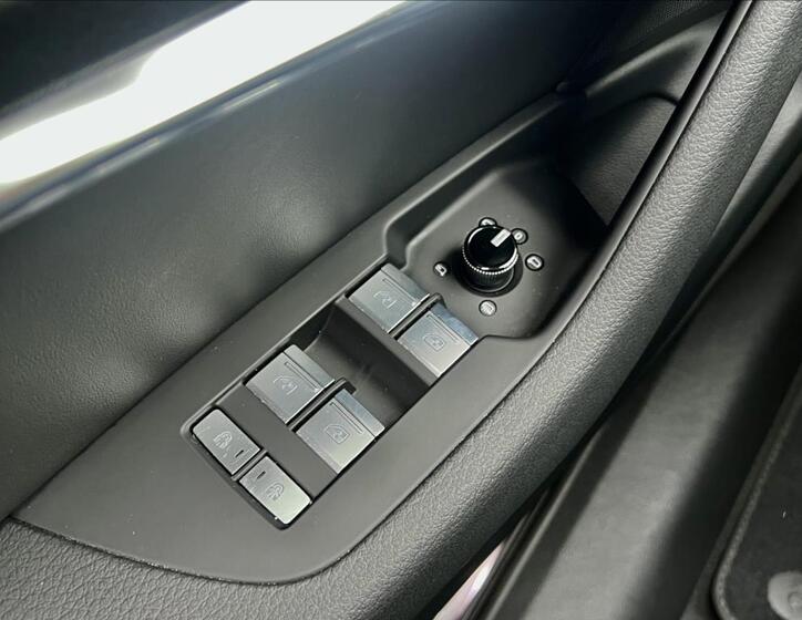 Audi A6 43