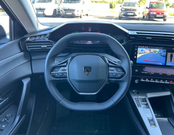 Peugeot 308 9