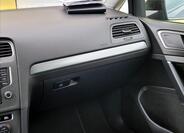 Volkswagen Golf 30