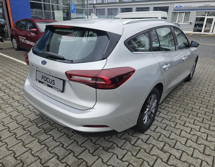Ford Focus 5