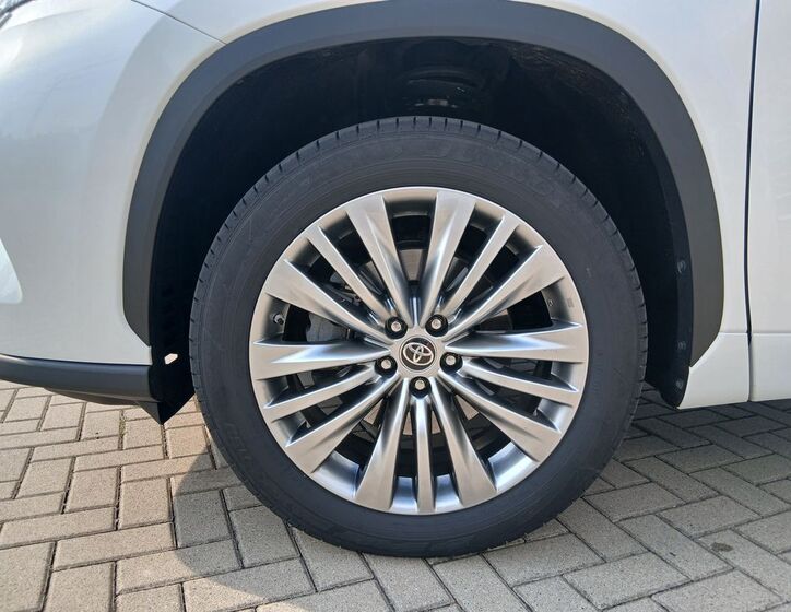 Toyota Highlander 34