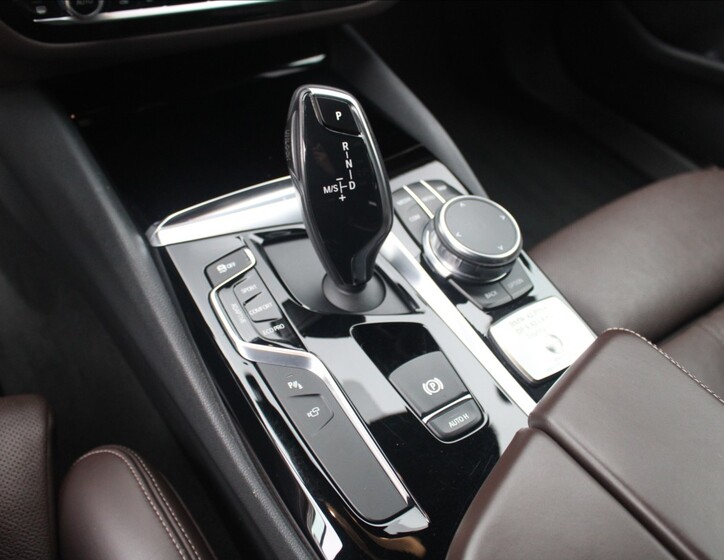Alpina D5 28
