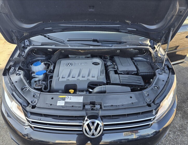 Volkswagen Touran 19