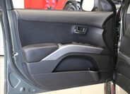 Citroën C-Crosser 15