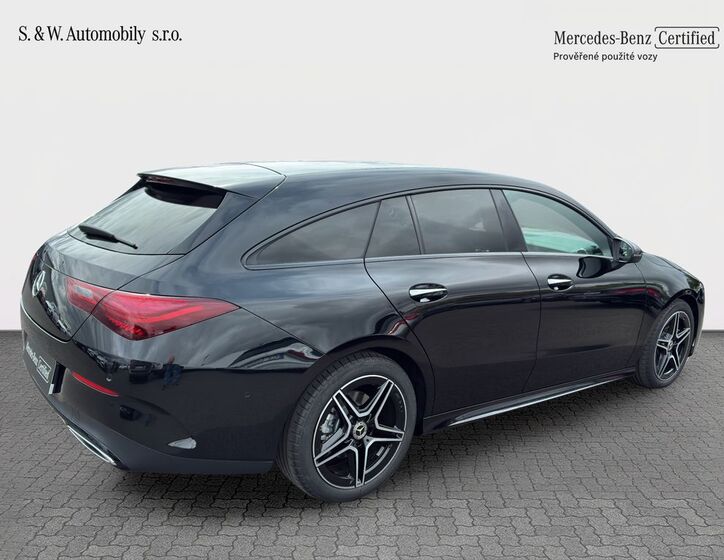 Mercedes-Benz CLA 8