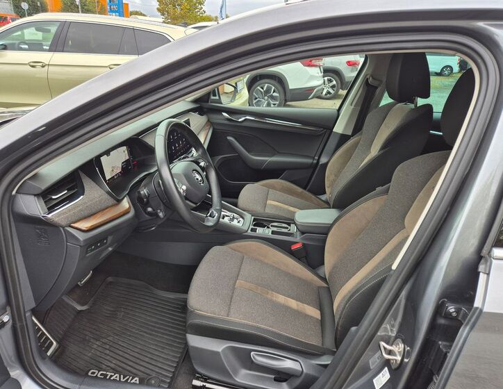 Škoda Octavia 11