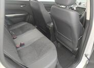 Suzuki Vitara 8
