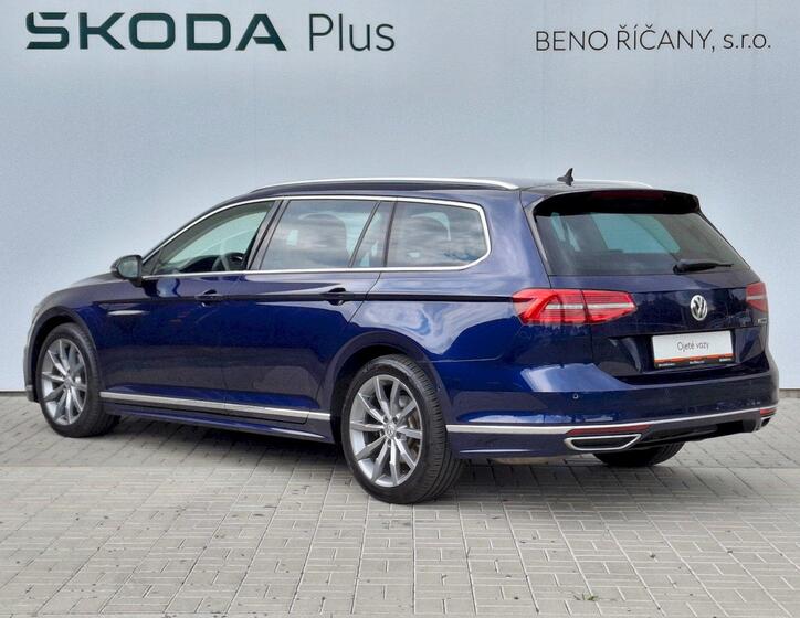 Volkswagen Passat 11