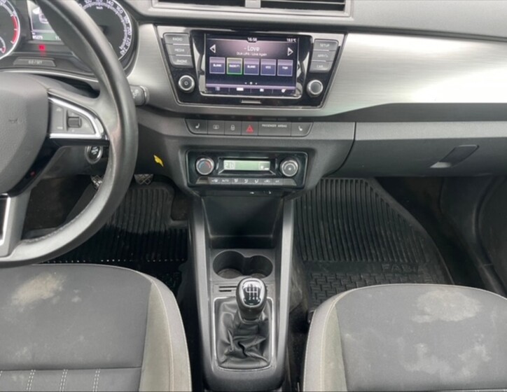 Škoda Fabia 10